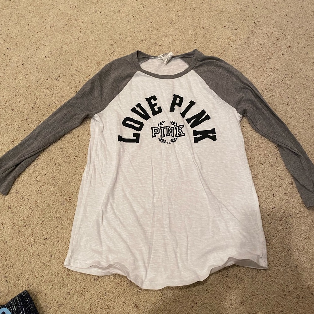 Victoria’s Secret PINK long sleeve tee